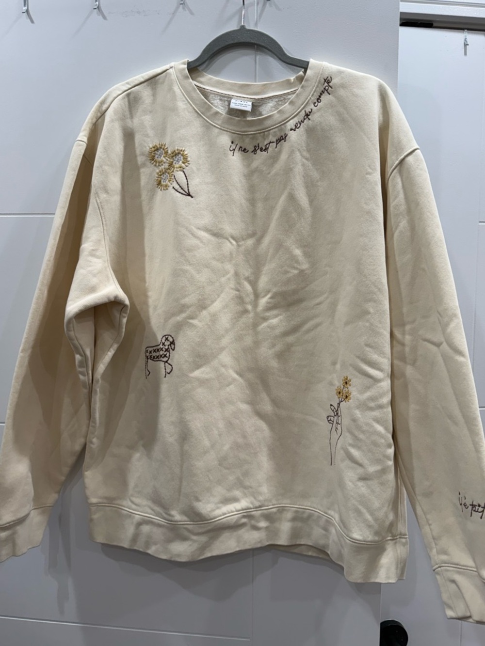 Embroidered Zara Crewneck